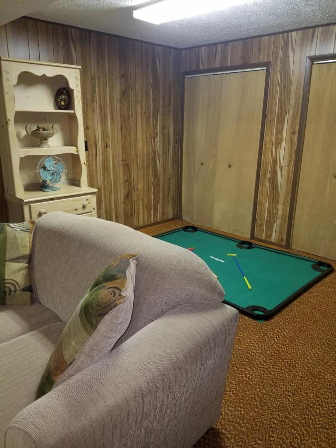 Saw Creek Cabin - Regent Hilltop Bushkill Exterior photo