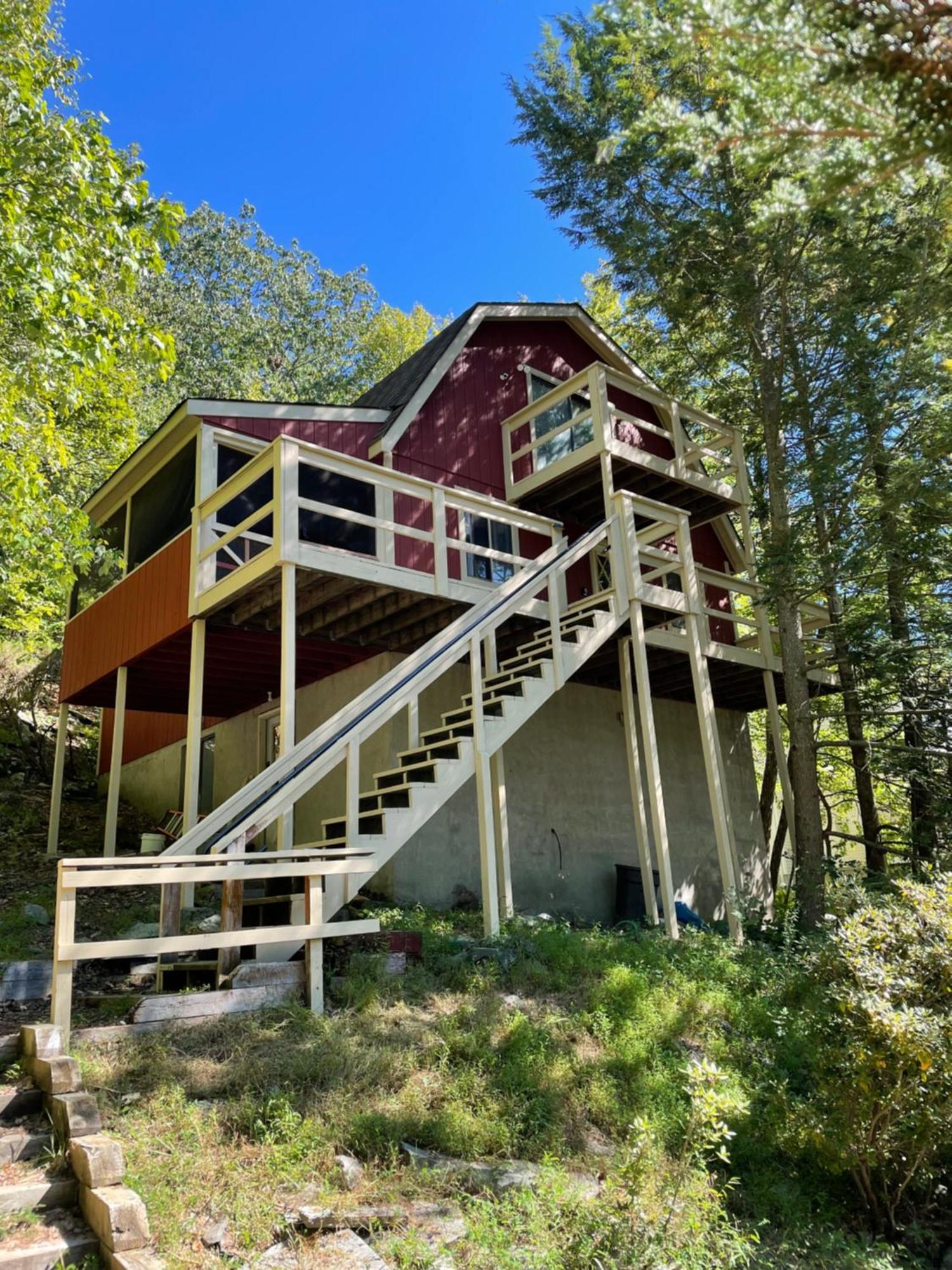 Saw Creek Cabin - Regent Hilltop Bushkill Exterior photo