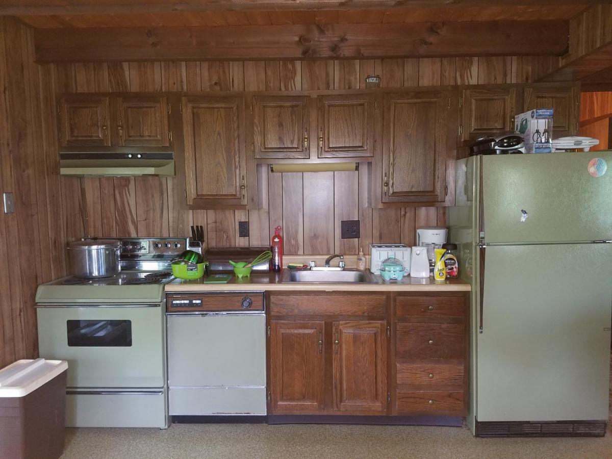 Saw Creek Cabin - Regent Hilltop Bushkill Exterior photo